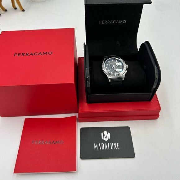 Men’s Ferragamo 1927 chronograph stainless steel 41 mm watch Swiss made - Picture 3 of 12